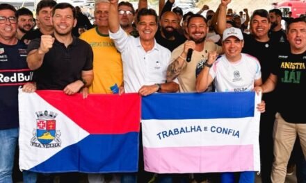 “Café com Pólvora” une turmas de Ferraço, Pazolini e Malta