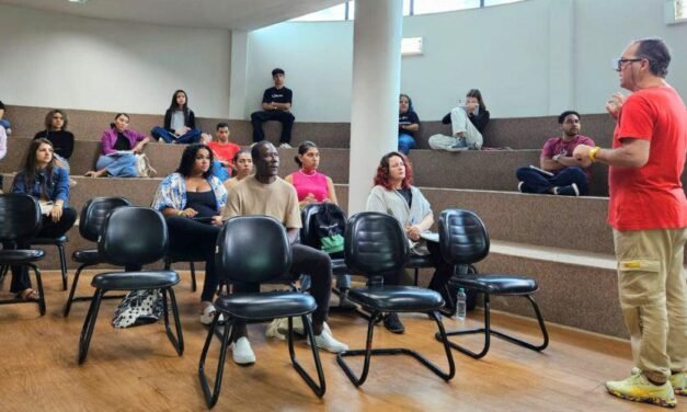 Abertas as inscrições de aulão para estudantes do ensino médio e concurseiros