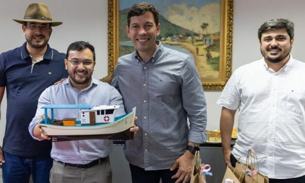 Ministro da Pesca lança Semana do Pescado em VV e anuncia apoio ao novo Mercado da Prainha