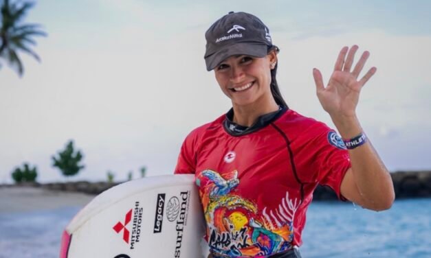 Luna Hardman chega à semifinal nas Maldivas como única brasileira na disputa pelo título mundial