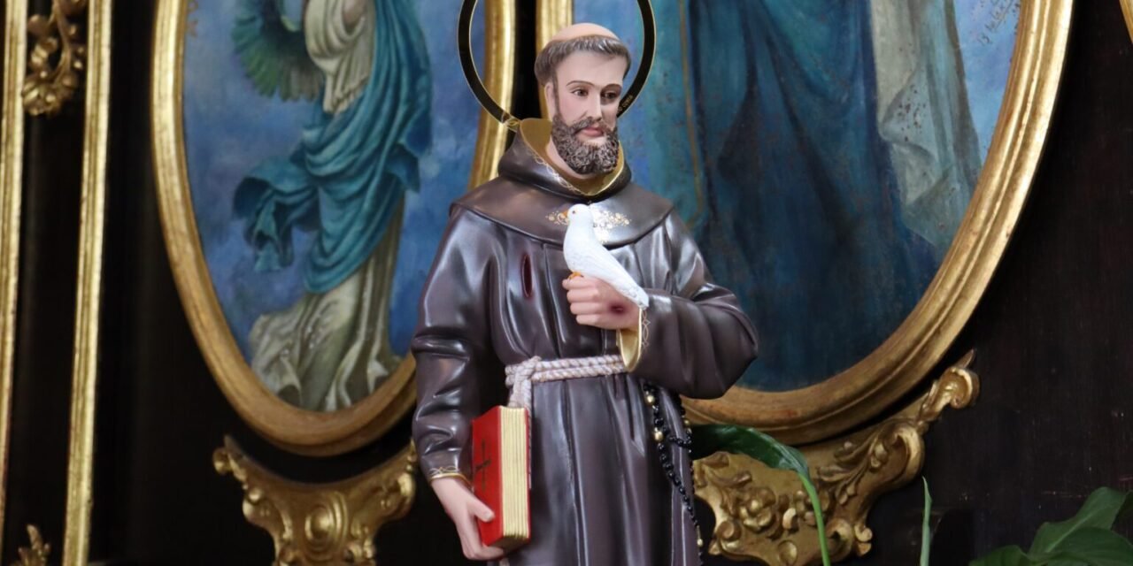 Convento da Penha celebra São Francisco de Assis com tríduo especial e bênção de objetos inspirados na espiritualidade franciscana