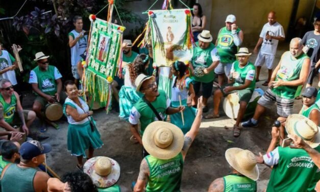 Evento reúne bandas de congo e rendeiras de bilro na Barra do Jucu
